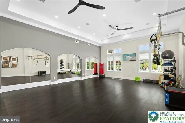 $599,900 | 3803 Loyal Lane, Easton, PA 18045