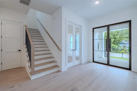 a view of walk in closet