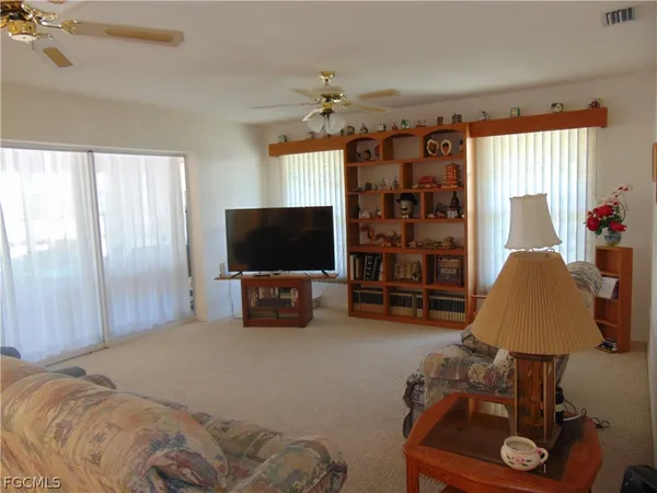 $3,400 | 1092 Riverbend Drive, LaBelle, FL 33935