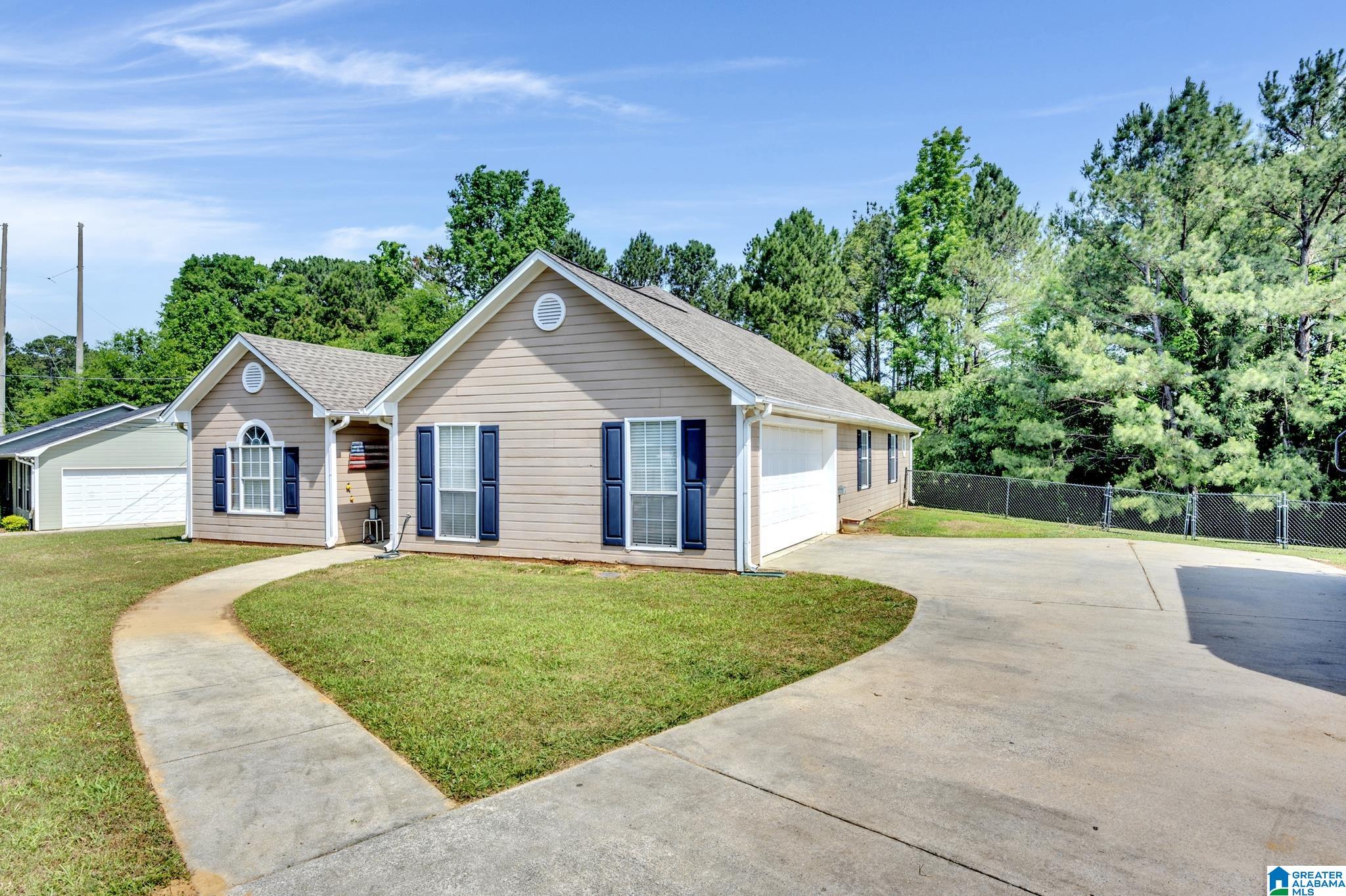 6505 Water Works Road Mount Olive, AL 35117 - Photo 2 of 26