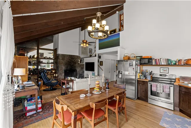 $318,000 | 210 Mountainside Circle, Unit 110, Roxbury, NY 12421