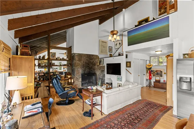 $318,000 | 210 Mountainside Circle, Unit 110, Roxbury, NY 12421