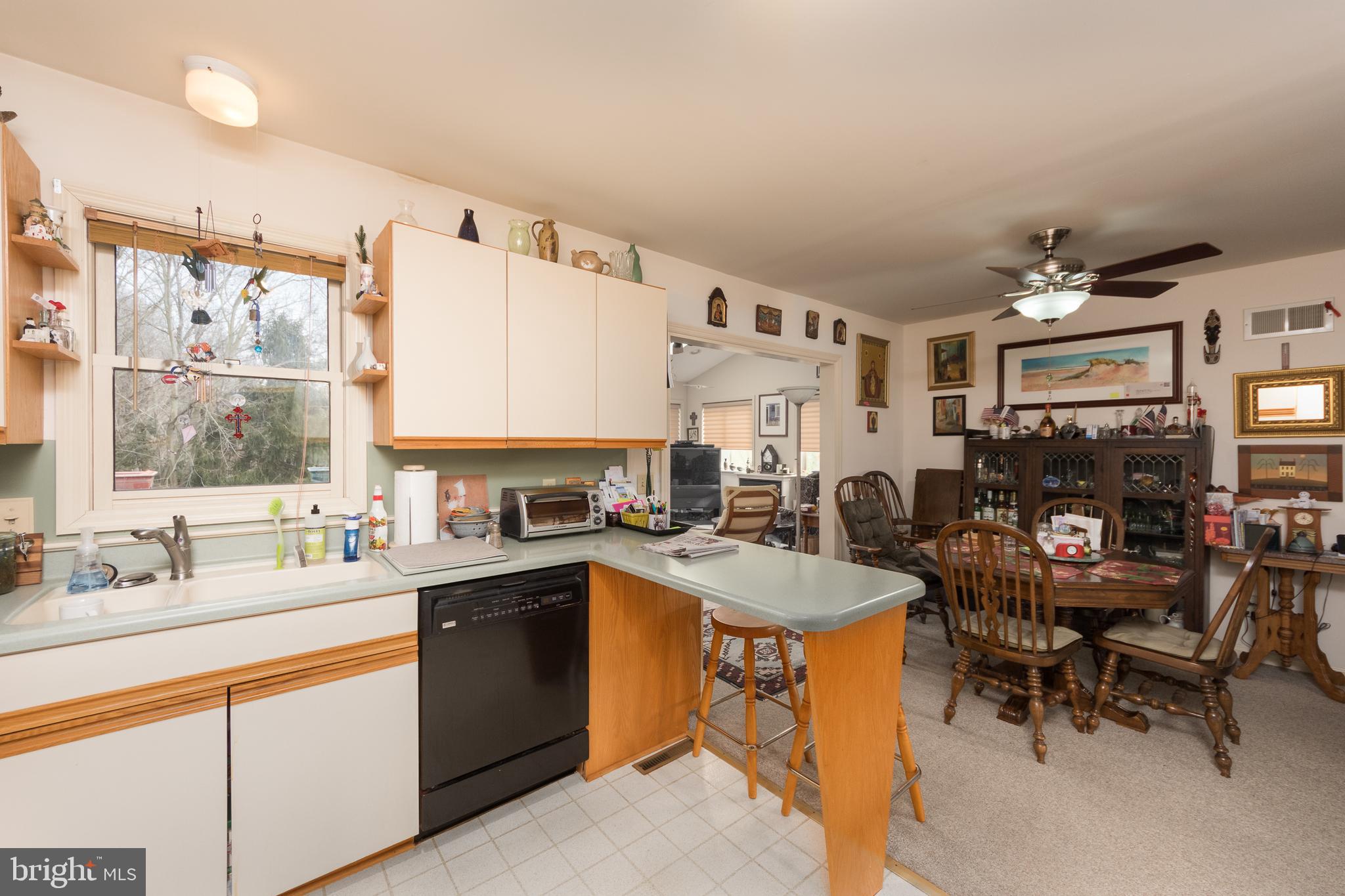 1984 Wilderness Road Lancaster, PA 17603 - Photo 11 of 32 Gallery Image 11