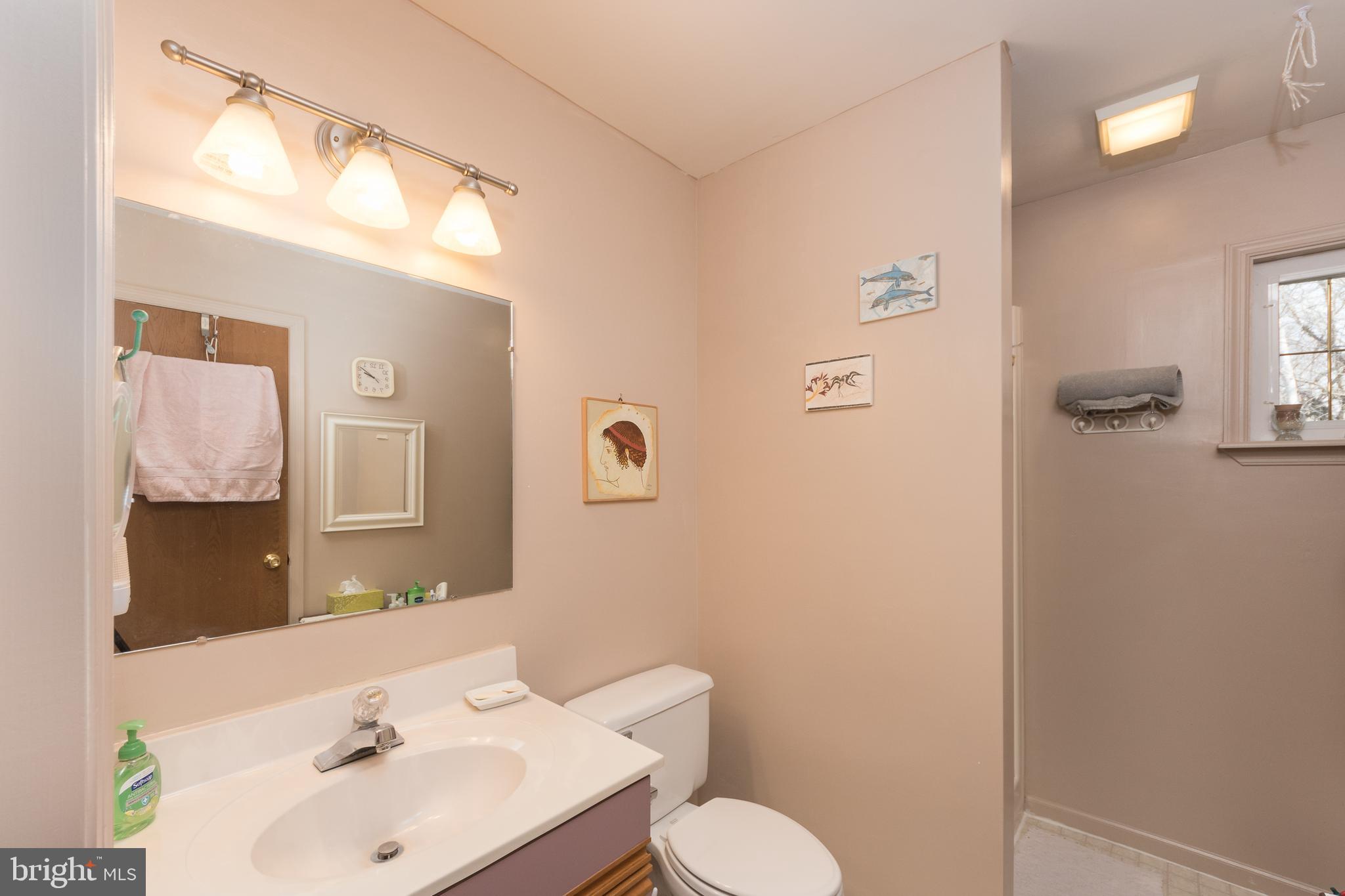 1984 Wilderness Road Lancaster, PA 17603 - Photo 21 of 32 Gallery Image 21