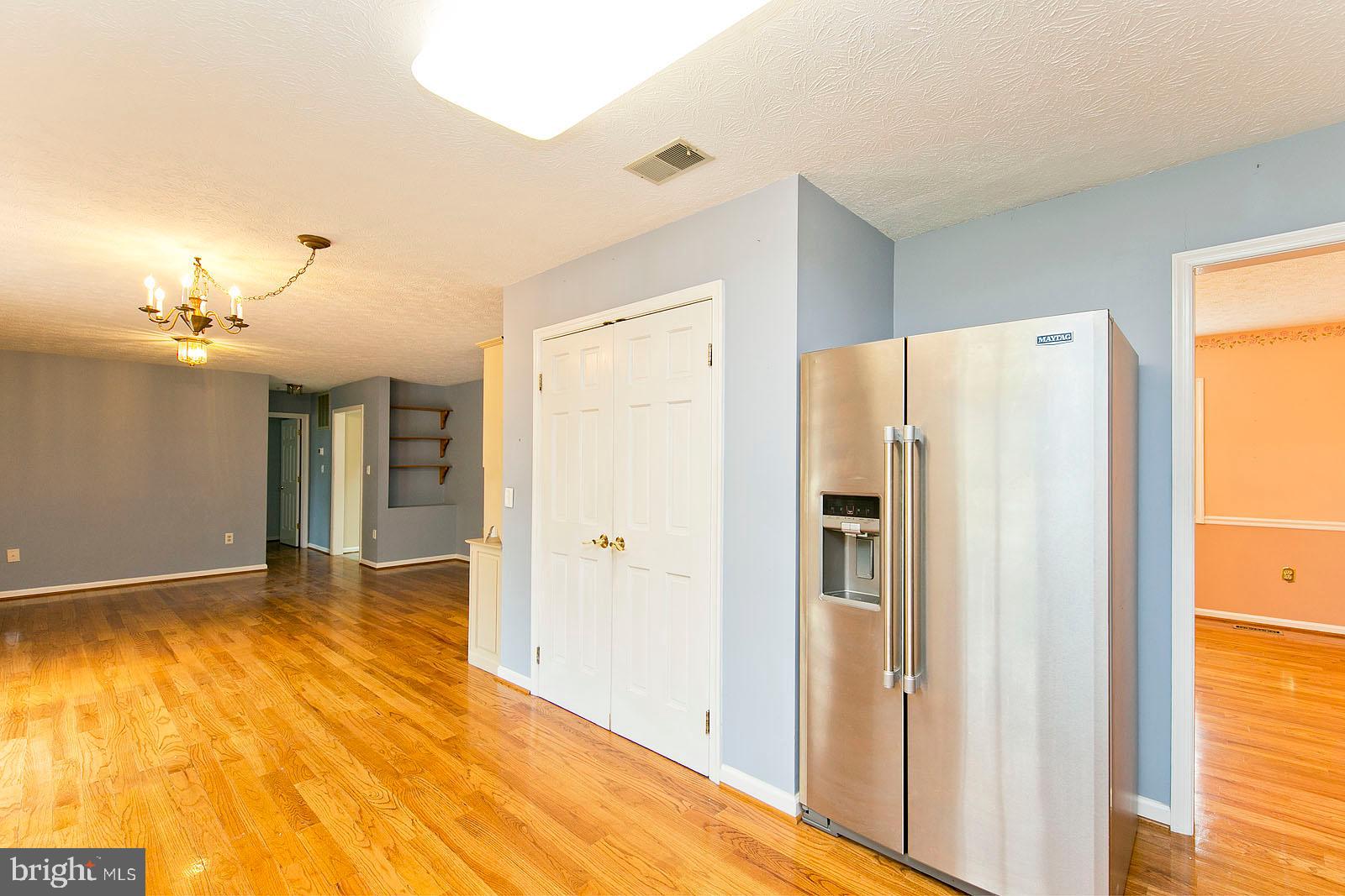 106 Forest Ridge Road Winchester, VA 22602 - Photo 11 of 37 Stainless steel refrigerator