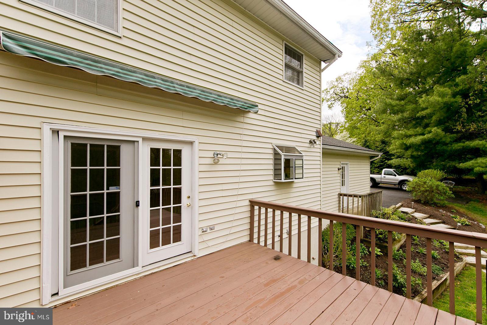 106 Forest Ridge Road Winchester, VA 22602 - Photo 32 of 37 Back deck off of family room & kitchen