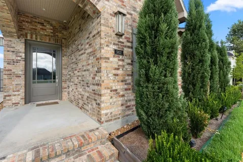 $365,000 | 5822 Shining Way, Lake Charles, LA 70605