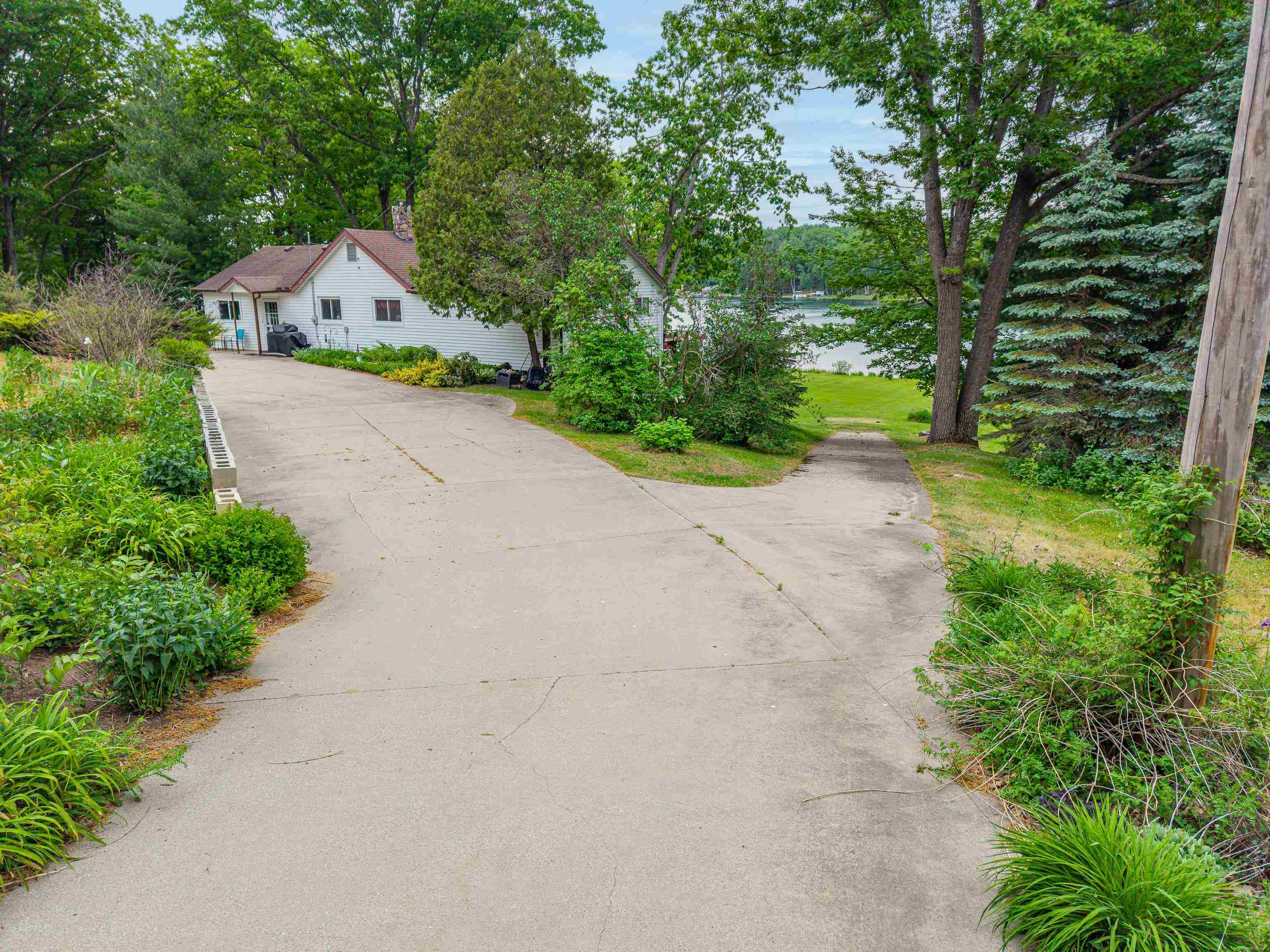 3152 Van Deusen Road Harrison, MI 48625 - Photo 77 of 97