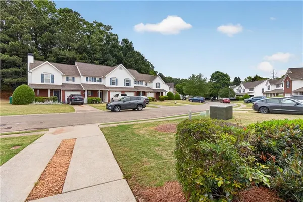 $2,000 | 275 Cottonwood Creek Circle, Canton, GA 30114