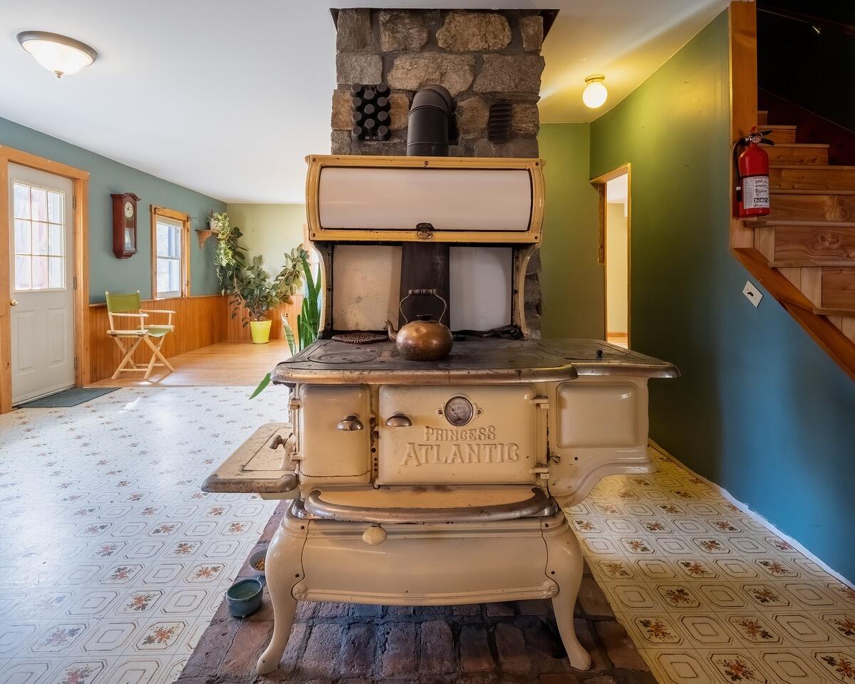 508 Town House Road Whitefield, ME 04353 - Photo 15 of 51 20221031_508_Town_House_5776