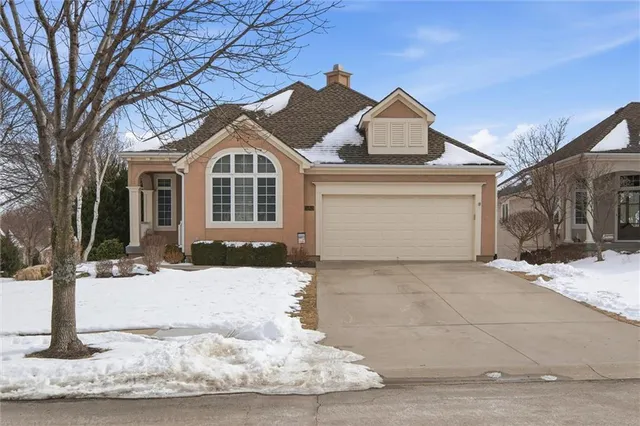 $625,000 | 11813 South Hallet Street, Olathe, KS 66062
