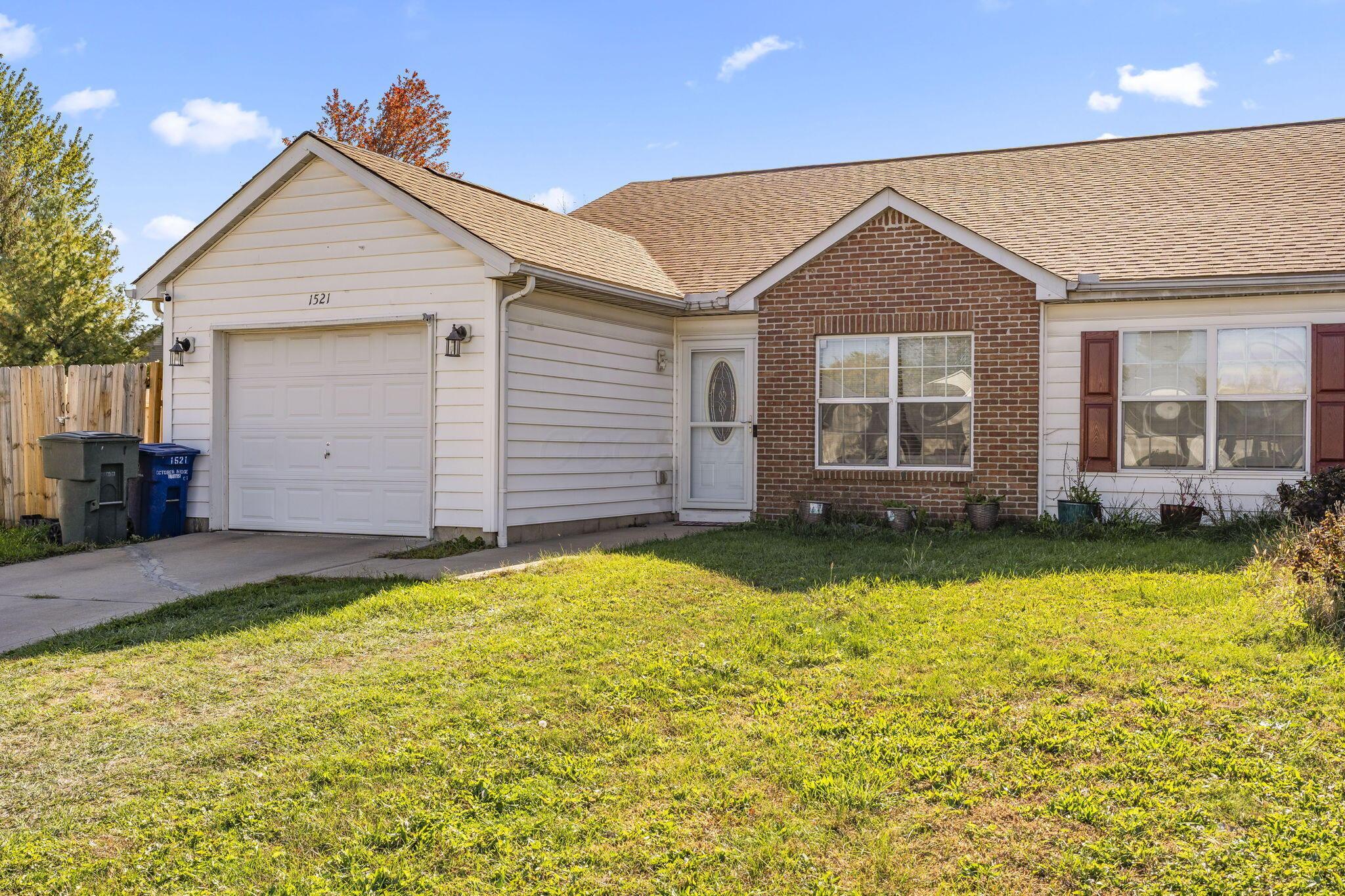 1521 October Ridge Court Columbus, OH 43223 - Photo 9 of 64 9-web-or-mls-DSC09772
