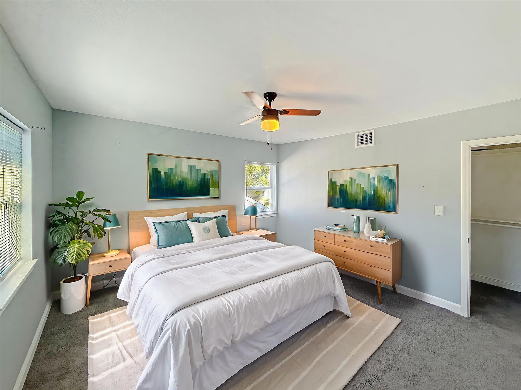 3352 Ozark Street Houston, TX 77021 - Photo 3 of 35 Virtual Staged