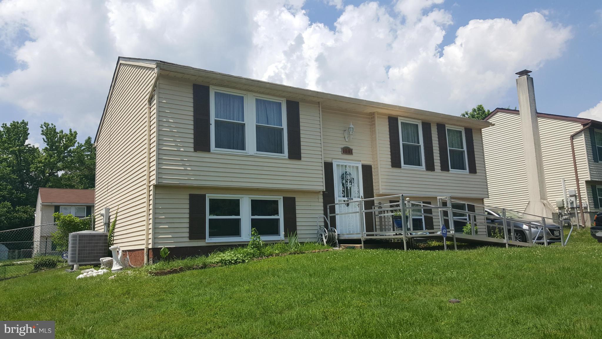 218 Compass Road Baltimore, MD 21221 - Photo 1 of 19 Exterior (Front)