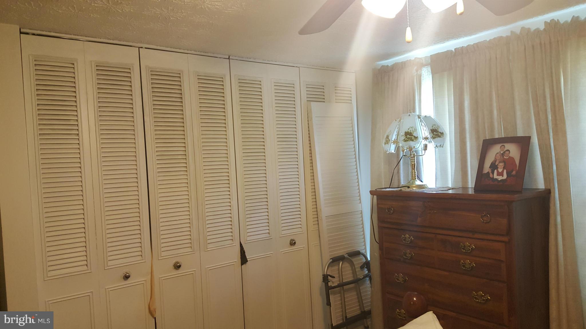 218 Compass Road Baltimore, MD 21221 - Photo 8 of 19 Bedroom (Master)