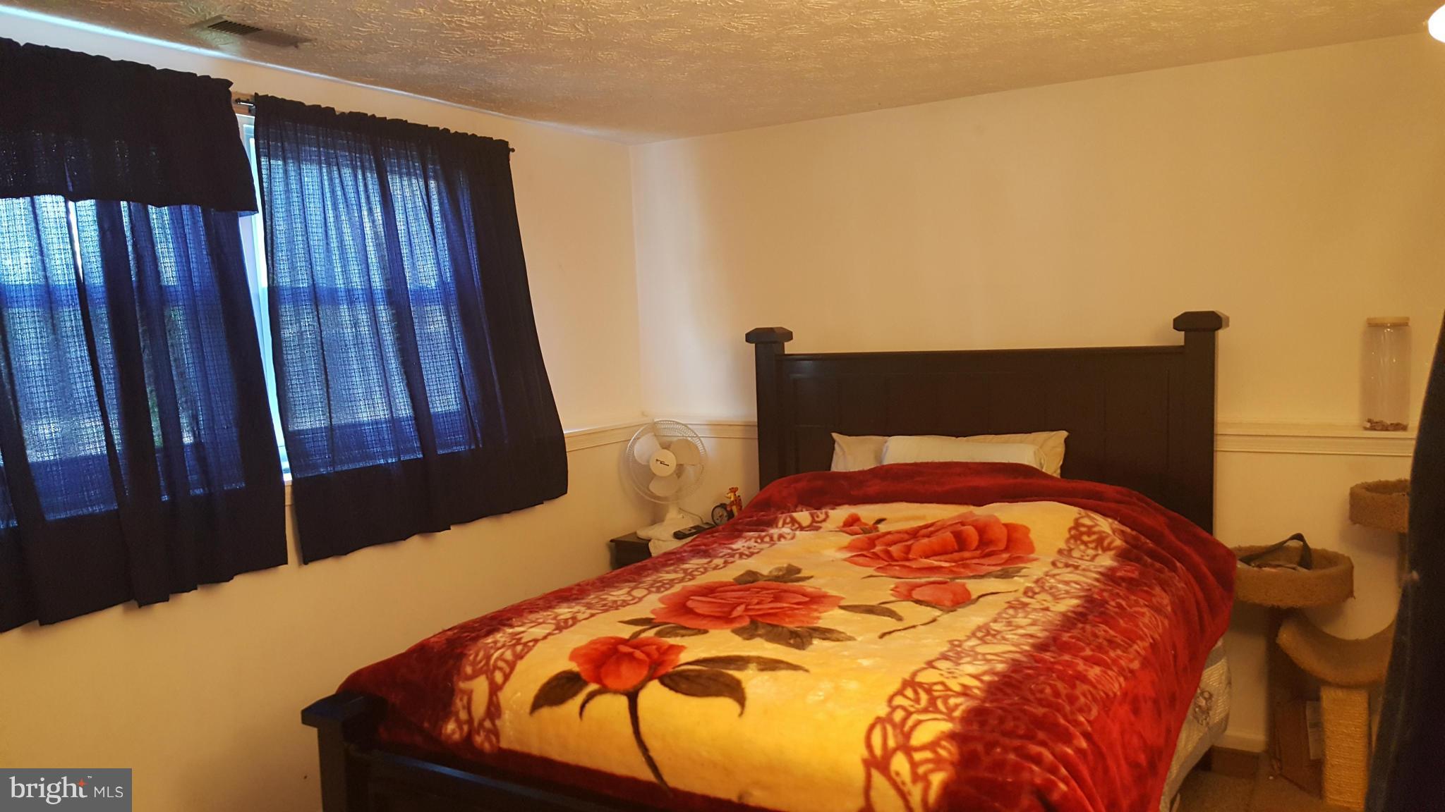 218 Compass Road Baltimore, MD 21221 - Photo 9 of 19 Bedroom