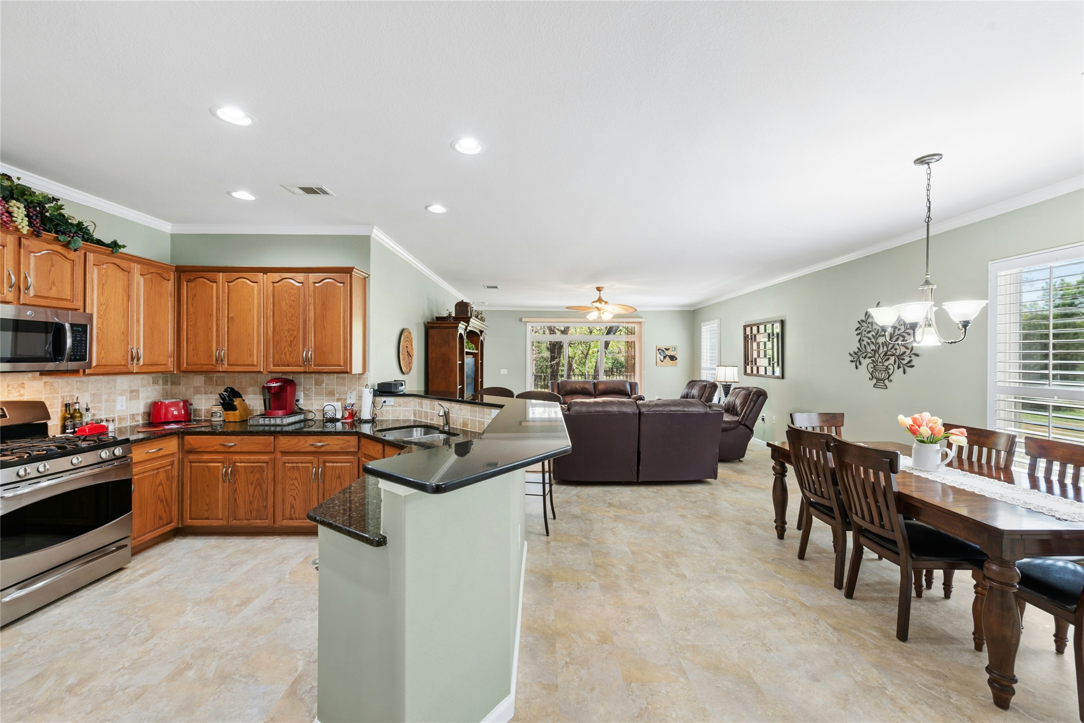 213 Crockett Loop Georgetown, TX 78633 - Photo 12 of 30