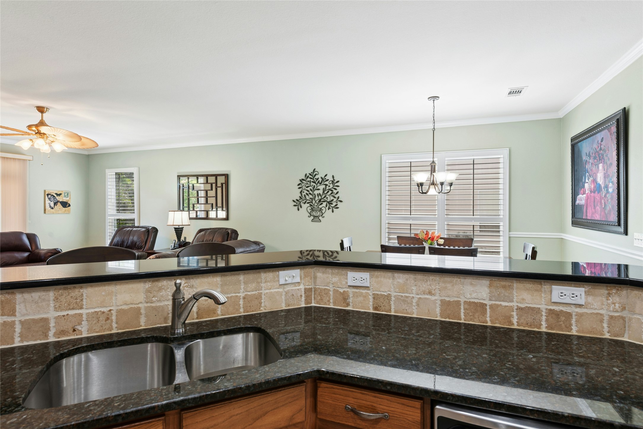 213 Crockett Loop Georgetown, TX 78633 - Photo 14 of 30