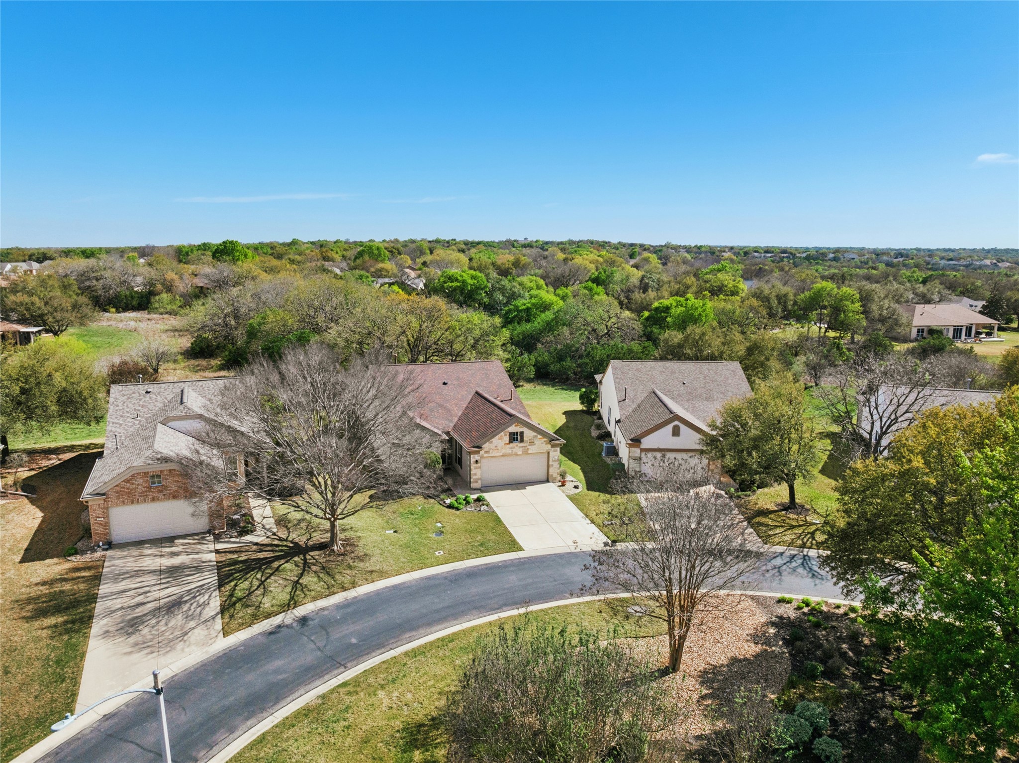 213 Crockett Loop Georgetown, TX 78633 - Photo 2 of 30