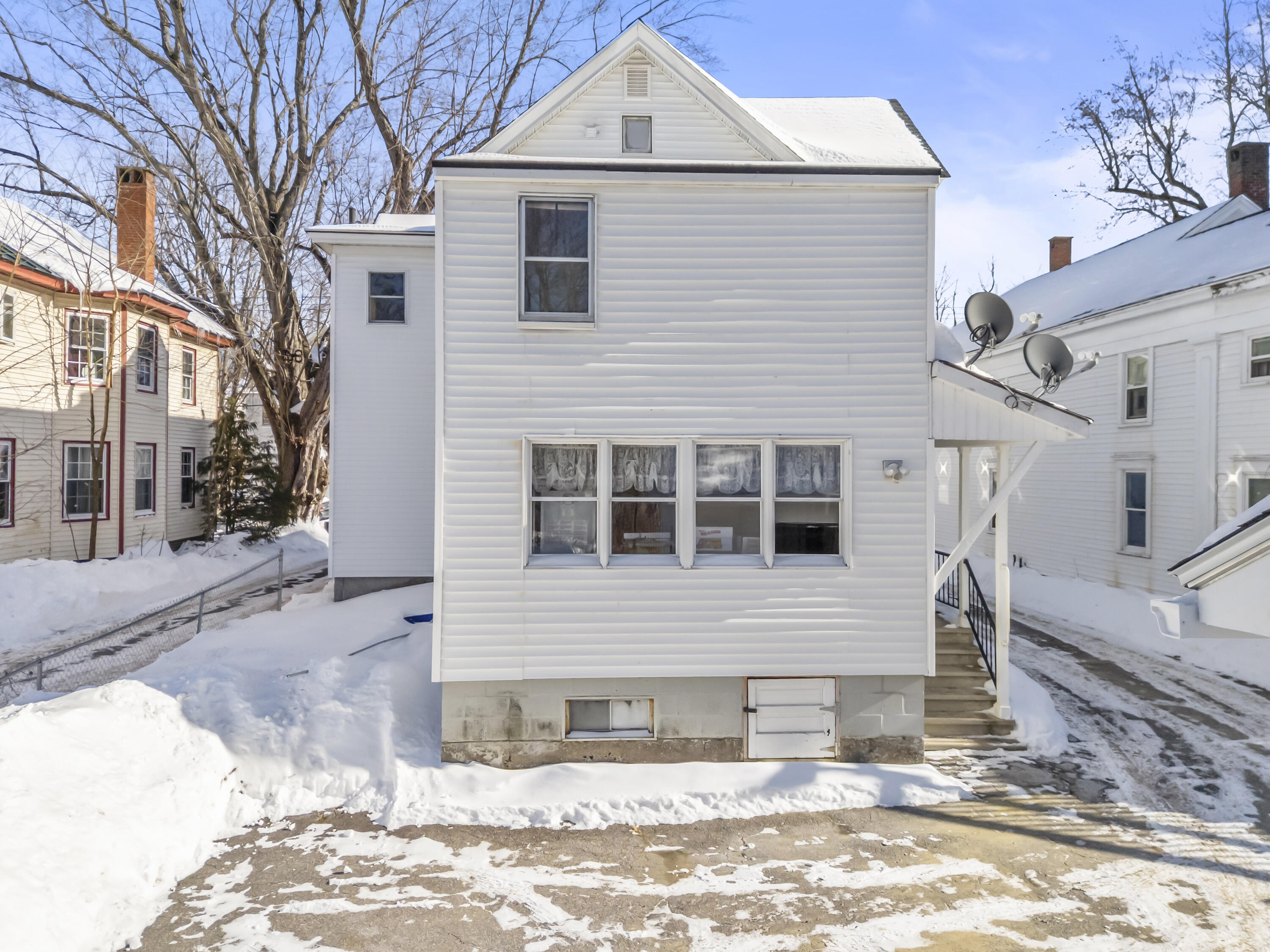 10 Maple Street Augusta, ME 04330 - Photo 14 of 75 10 Maple St_0114