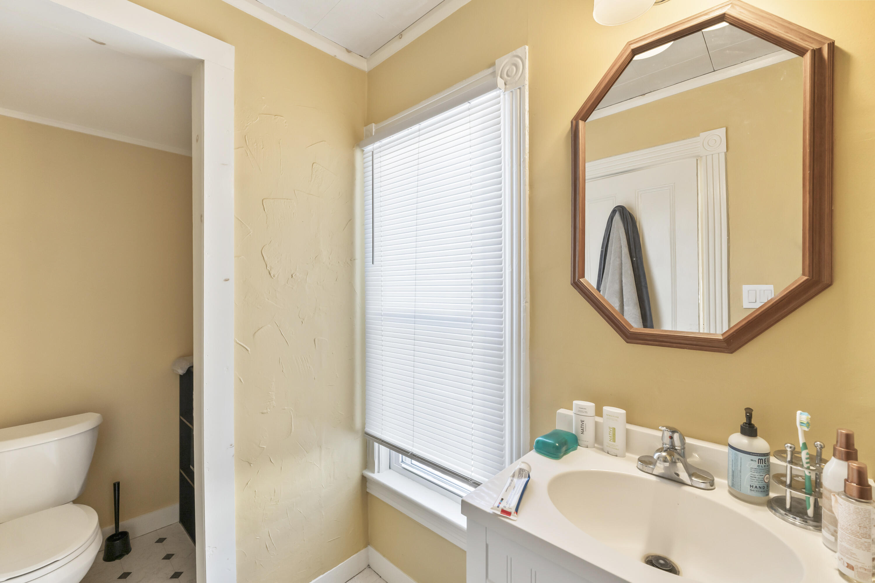 10 Maple Street Augusta, ME 04330 - Photo 37 of 75 10 Maple St_0137