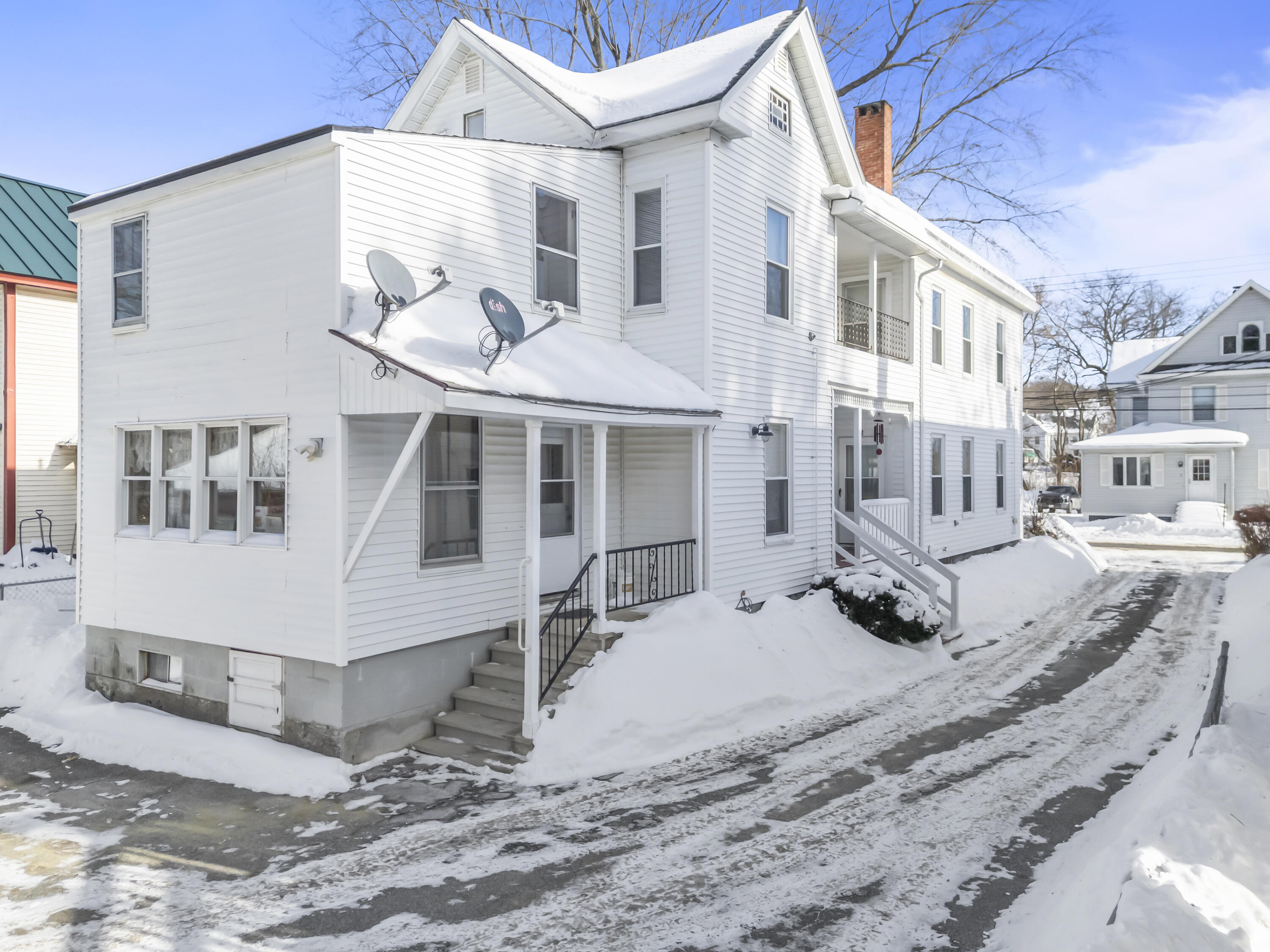 10 Maple Street Augusta, ME 04330 - Photo 4 of 75 10 Maple St_0104