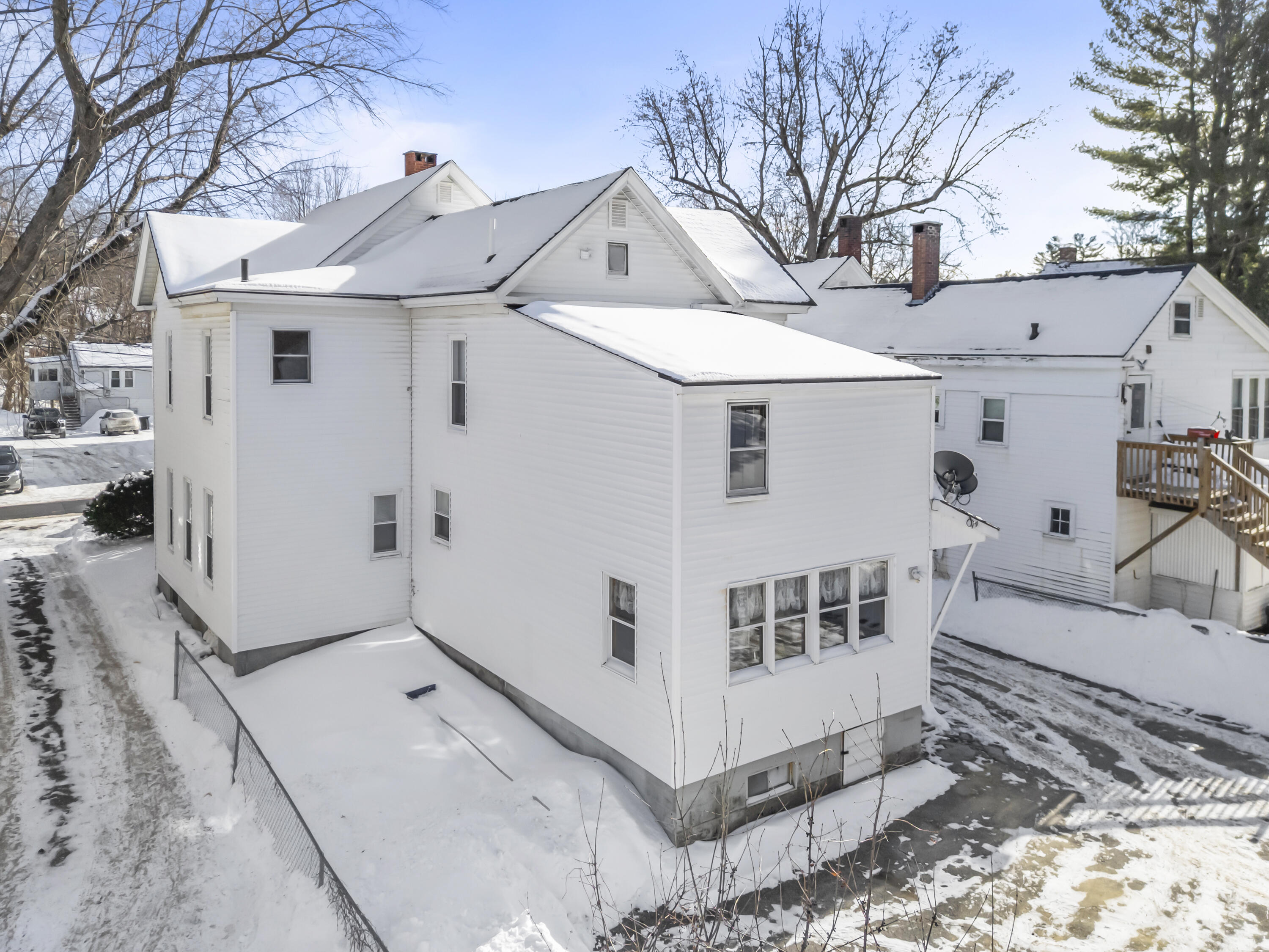 10 Maple Street Augusta, ME 04330 - Photo 9 of 75 10 Maple St_0109