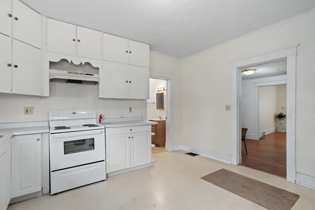 $233,000 | 650-652 East North, Whitewater, WI 53190