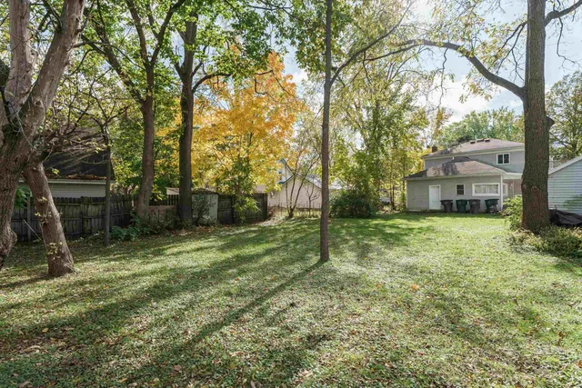 $233,000 | 650-652 East North, Whitewater, WI 53190