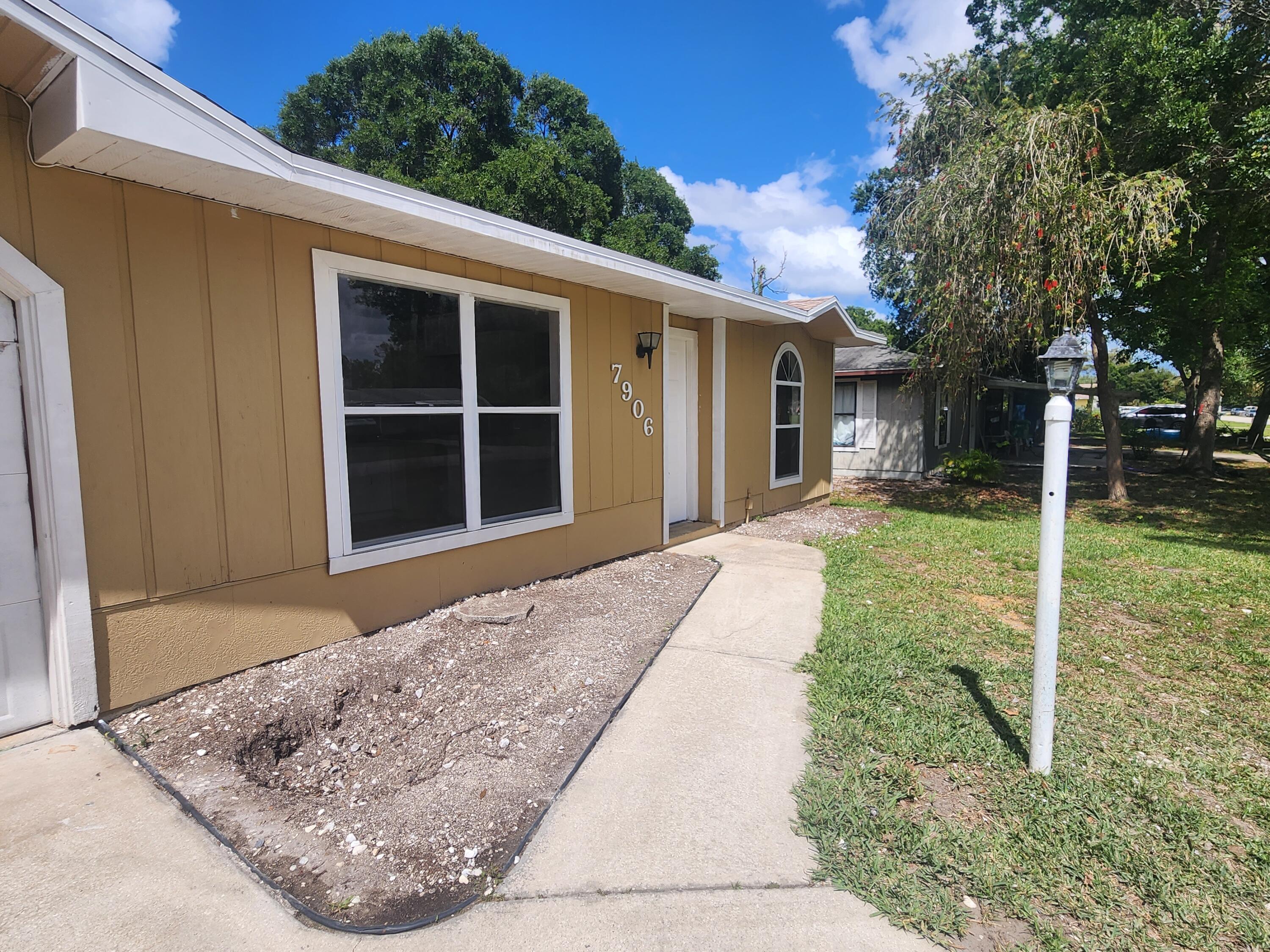 7906 James Road Fort Pierce, FL 34951 - Photo 3 of 28 20230420_151734