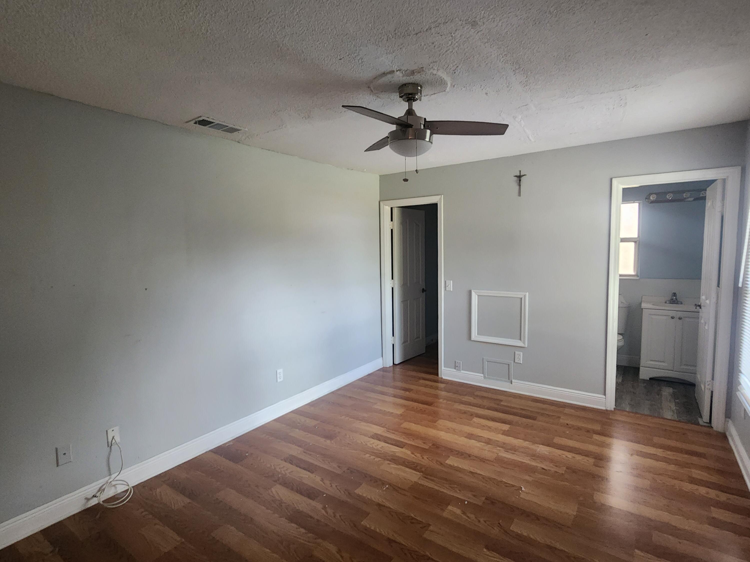 7906 James Road Fort Pierce, FL 34951 - Photo 8 of 28 20230420_151928