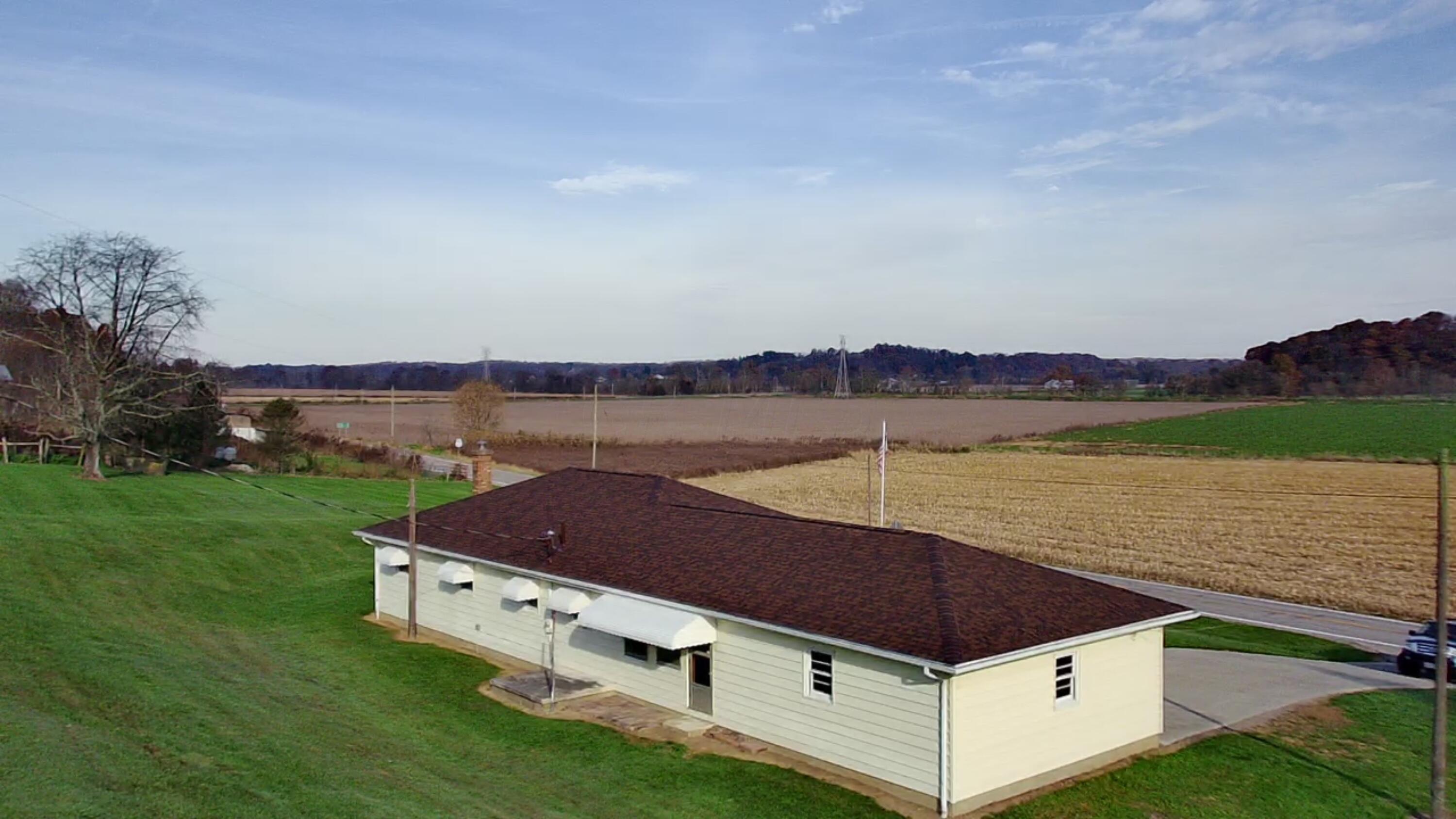 9045 Webb Summit Road Southeast Bremen, OH 43107 - Photo 3 of 55 352FAD3C-6385-4026-9C60-5D6EF3579511