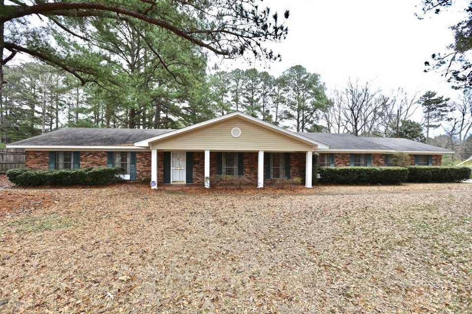 6002 Hanging Moss Road Jackson, MS 39206 - Photo 1 of 36 Photo 1