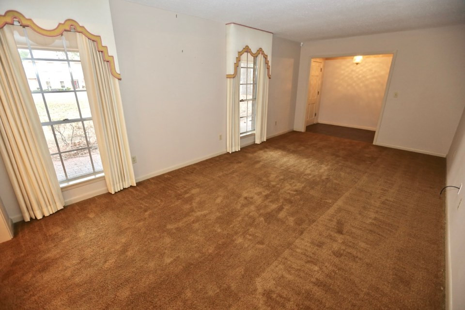 6002 Hanging Moss Road Jackson, MS 39206 - Photo 3 of 36 Photo 3