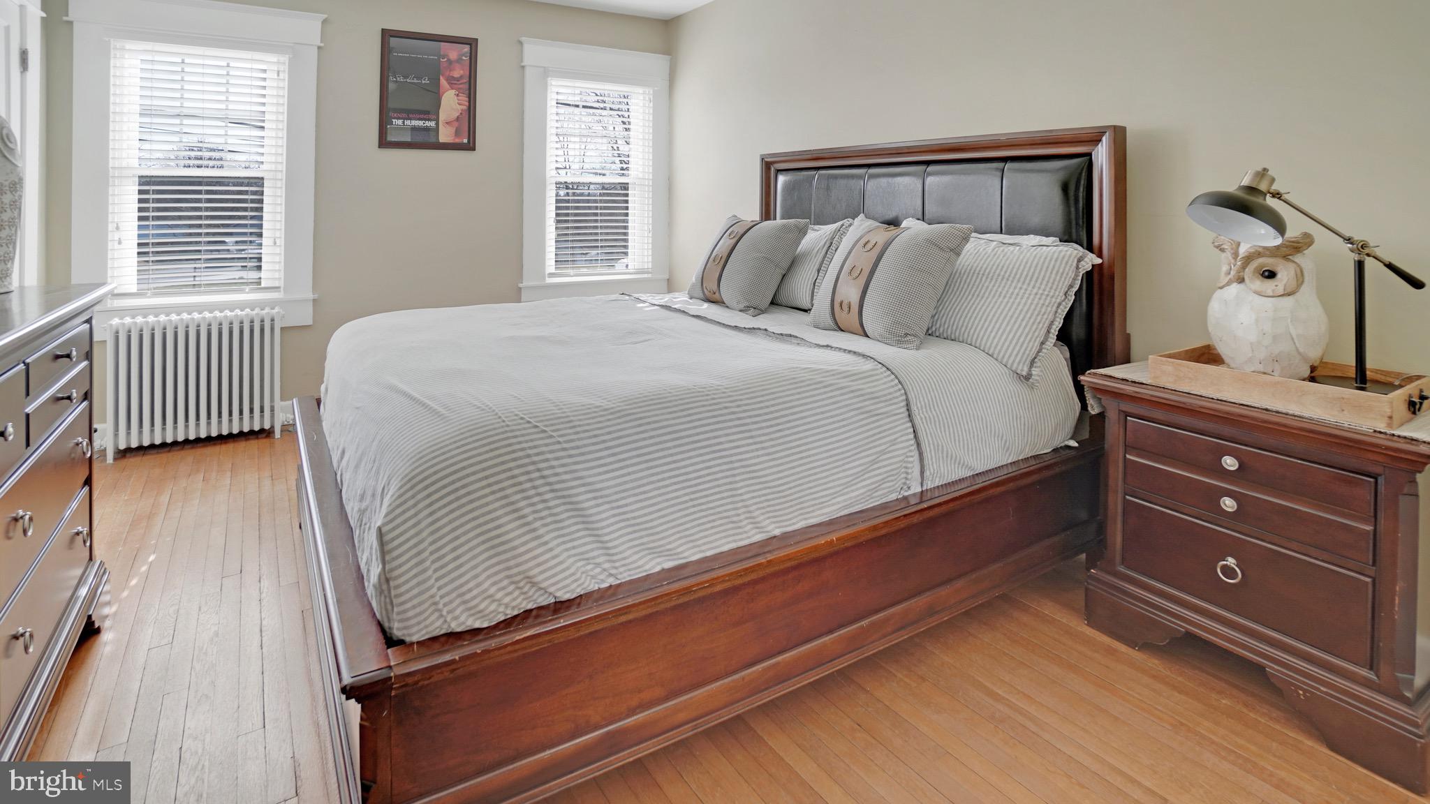 2528 Old Frederick Road Catonsville, MD 21228 - Photo 17 of 22 Generous second bedroom.