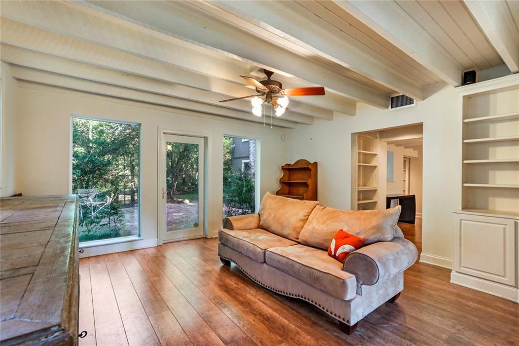 21001 Sims Vallon Road Covington, LA 70435 - Photo 5 of 30 Gallery Image 5