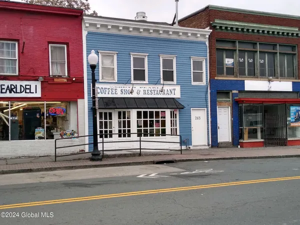 $350,000 | 265 South Pearl Street, Albany, NY 12202