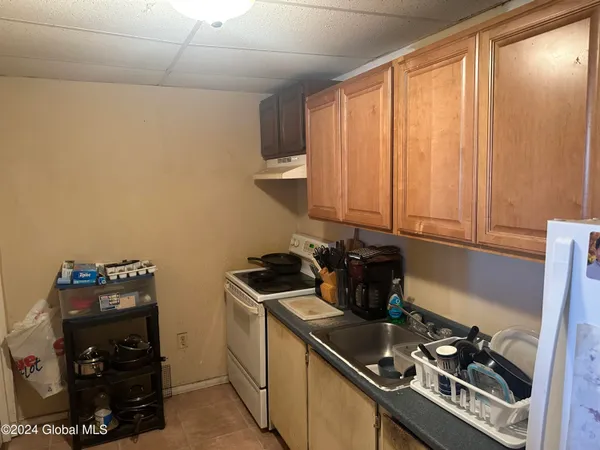 $350,000 | 265 South Pearl Street, Albany, NY 12202