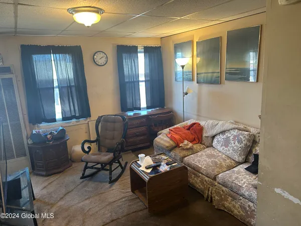 $350,000 | 265 South Pearl Street, Albany, NY 12202