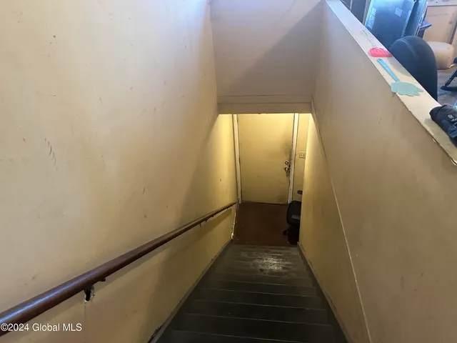 $390,000 | 265 South Pearl Street, Albany, NY 12202