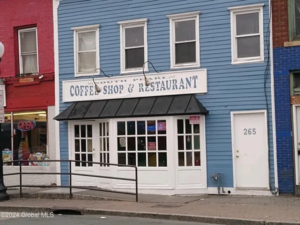 $350,000 | 265 South Pearl Street, Albany, NY 12202