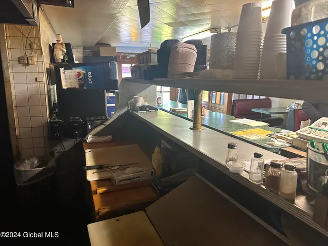 $390,000 | 265 South Pearl Street, Albany, NY 12202