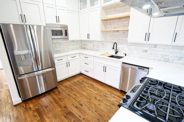 $3,300 | 6116 1/2 Hamman Street, Houston, TX 77007
