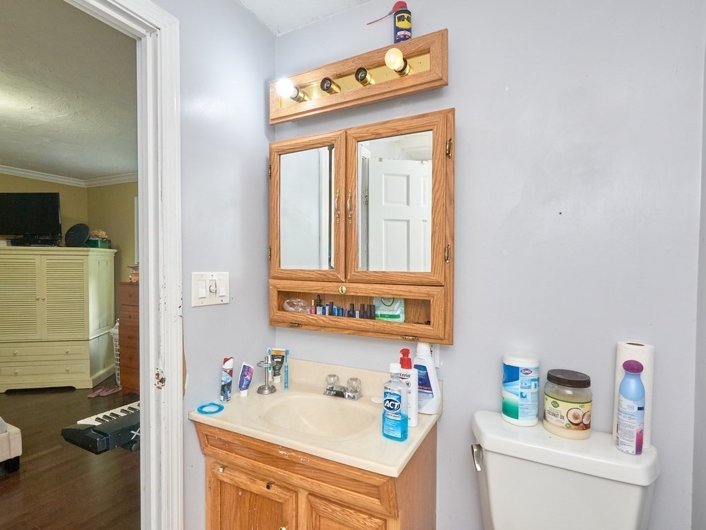 43 Dedham Street Canton, MA 02021 - Photo 30 of 33 Gallery Image 30