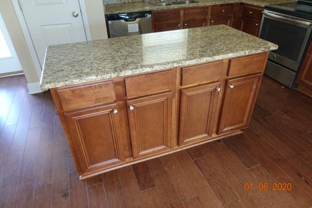 66 Pin Oak Loop Santa Rosa Beach, FL 32459 - Photo 5 of 32 a view of a kitchen counter space