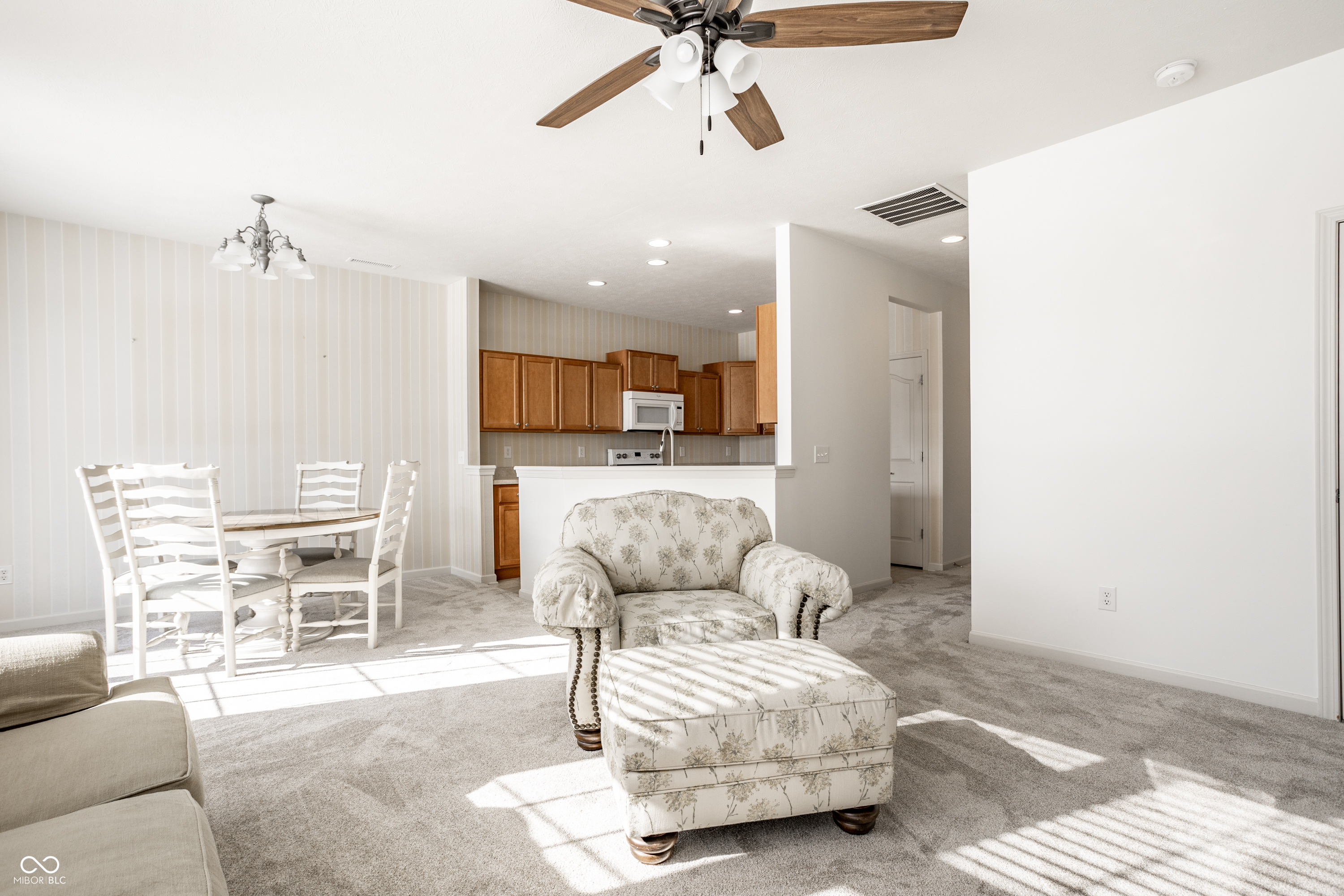 15959 Lambrusco Way Fishers, IN 46037 - Photo 6 of 20