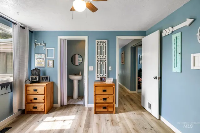 $299,400 | 531 Calico Street, Hansen, ID 83334