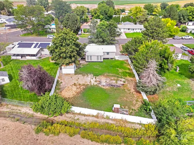 $299,400 | 531 Calico Street, Hansen, ID 83334