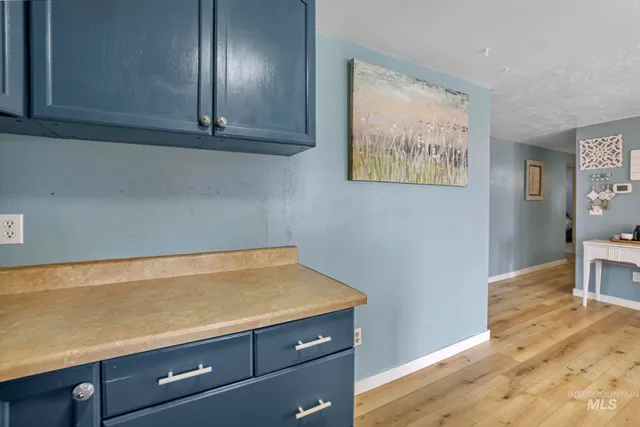 $299,400 | 531 Calico Street, Hansen, ID 83334