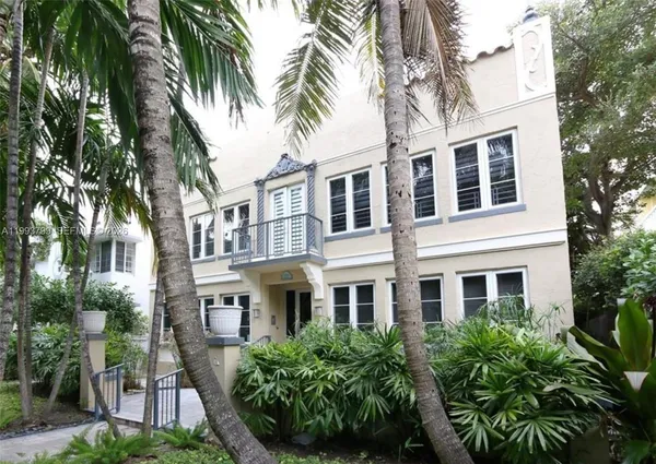 $3,500 | 1018 Meridian Avenue, Unit 6, Miami Beach, FL 33139